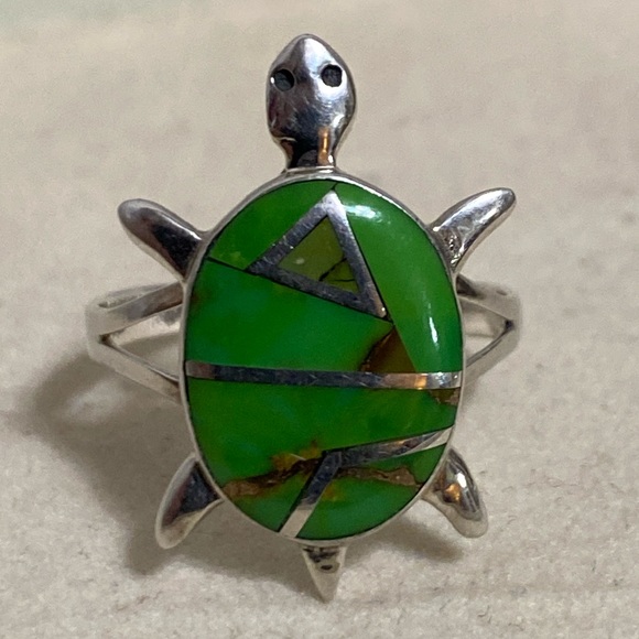 Jewelry - *SOLD*Vintage Navajo Sterling Silver Turtle Inlay Ring